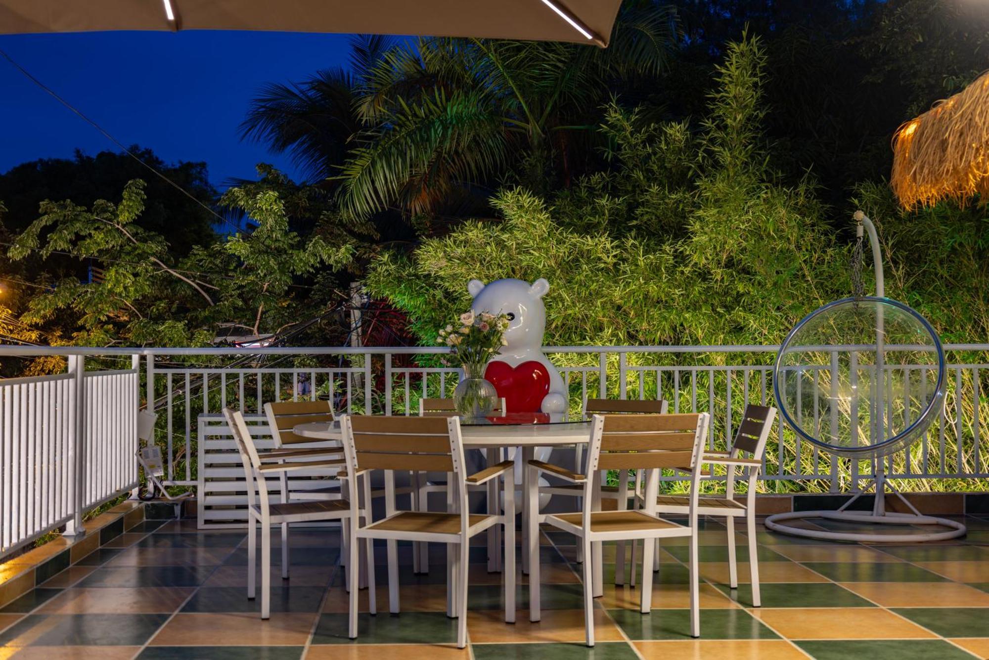 סניה Summer Tree Inn מראה חיצוני תמונה